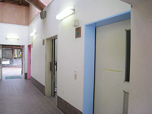 しあわせの村オートキャンプ場シャワー_5866.JPG