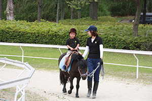 しあわせの村乗馬公苑_0482.JPG