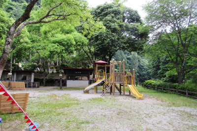 やすらぎ村1日目_遊具4432.JPG