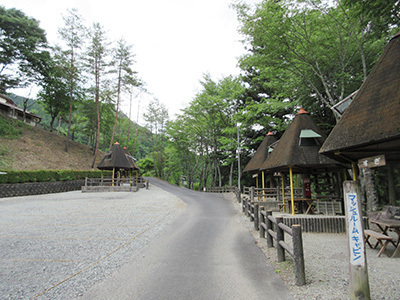 やすらぎ村3_坂道3068.JPG
