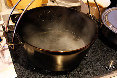 ダッチの焦げ_沸騰4242.JPG