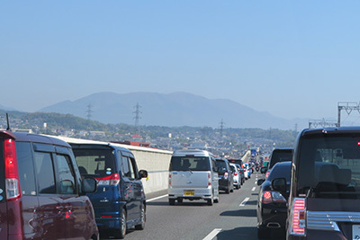 ビラデスト1日目_渋滞2_2058.JPG