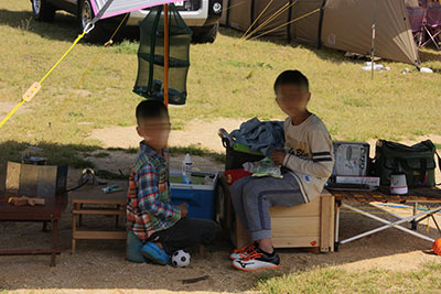 大川2日目_8034_ヒマな2人.JPG