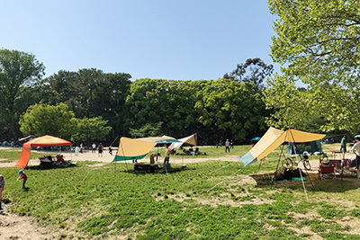 服部緑地_広場まばら_8856.jpg