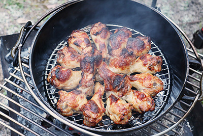 渓谷の森2日目_夜焼き過ぎチキン_5223.jpeg