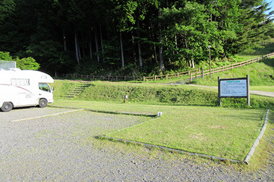 青土1日目_向かいのサイト_5191.JPG